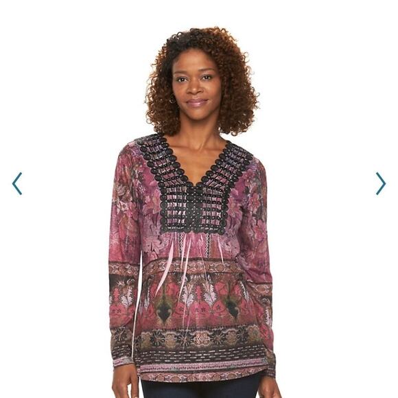 World Unity Burgundy Print Top Black Lace MEDIUM Whimsygoth Dark Fairy Y2K Boho - Picture 1 of 9